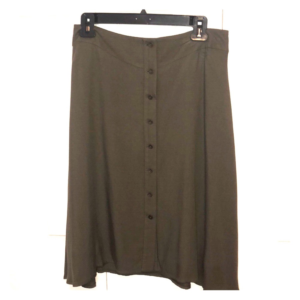NWOT - The Limited Button Front Midi Skirt